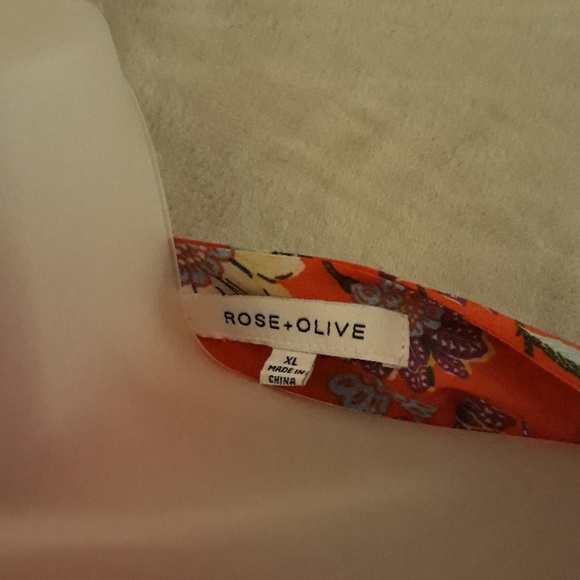 Women's dress shirt - Picture 3 of 3